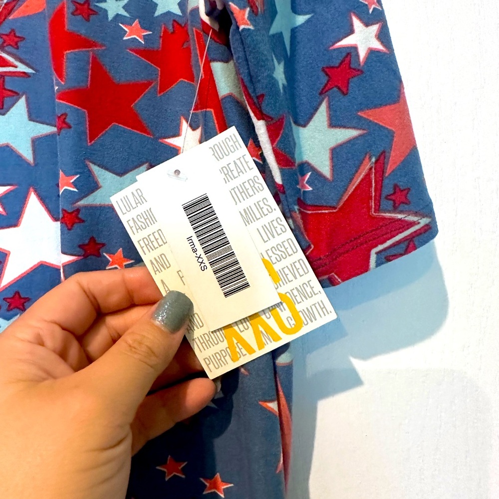 LuLaRoe top